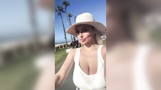 Onlyfans private Lindseypelas nude video 4