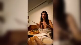 Mia Khalifa onlyfans private porn shows leaks 4